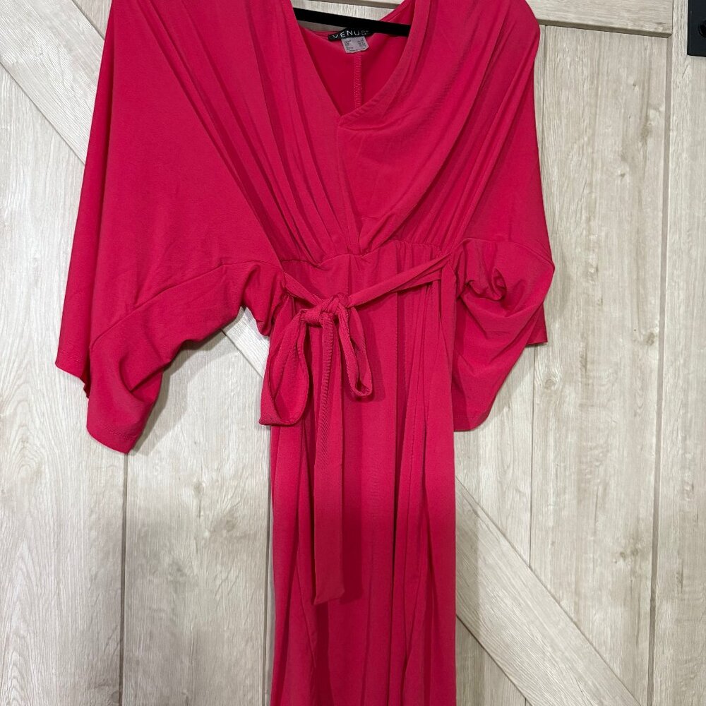 !! Brand New !! Pink Venus Dress